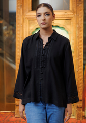 Black Eyelet