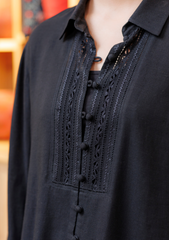 Black Eyelet