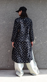 Noir Black Chunri