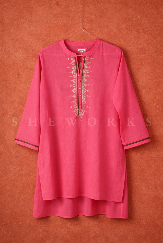 Gulnaar Embroidered Kurta